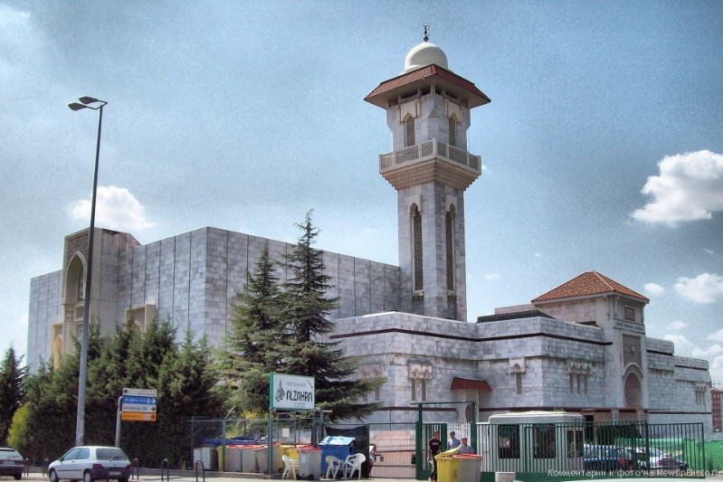 Mosque-of-Madrid-in-Spain-960x640.jpg